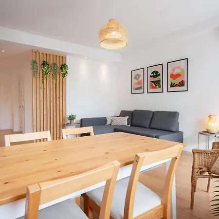 Host Wise - Spacious Modern Flat W Balcony Apartment Porto