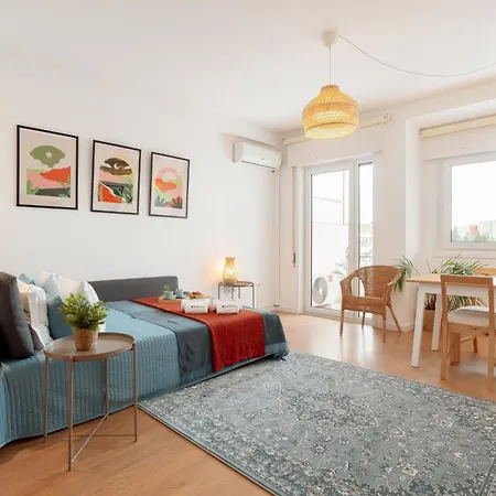 Apartment Host Wise - Spacious Modern Flat W Balcony *