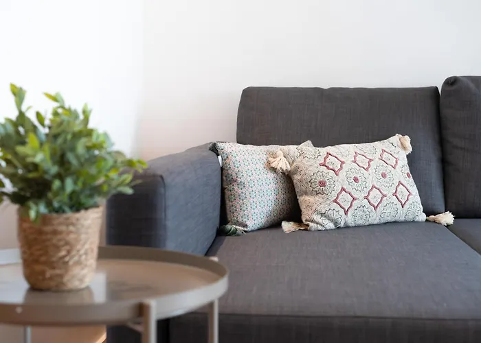 Appartamento Host Wise - Spacious Modern Flat W Balcony Oporto