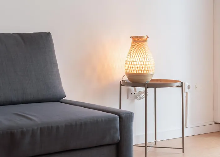 Host Wise - Spacious Modern Flat W Balcony Appartamento Oporto