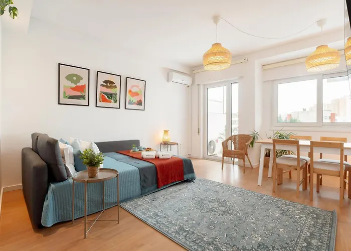 Appartamento Host Wise - Spacious Modern Flat W Balcony *